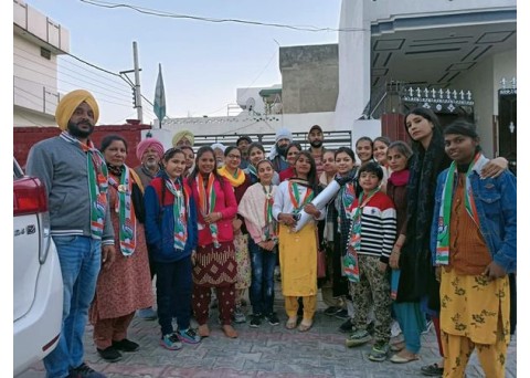 ਮੇਰੀ ਬੇਟੀ ਨੇ ਵੀ ਘਰ ਘਰ ਜਾ ਕੇ ਚੋਣ ਪ੍ਰਚਾਰ ਕਰਦਿਆਂ